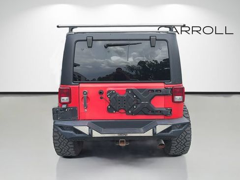 Used 2013 Jeep Wrangler Unlimited Sahara w/ Trailer Tow Group AWD/4WD image 4