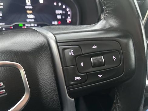 Used 2023 GMC Yukon XL SLT AWD/4WD image 27