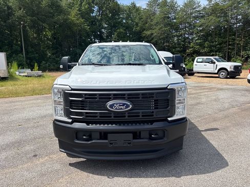 New 2026 Ford F350 XL AWD/4WD image 2