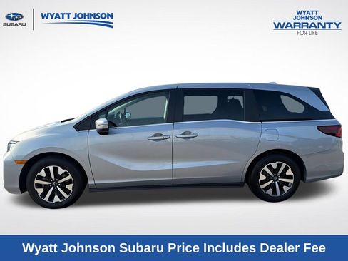 Used 2025 Honda Odyssey EX-L image 4