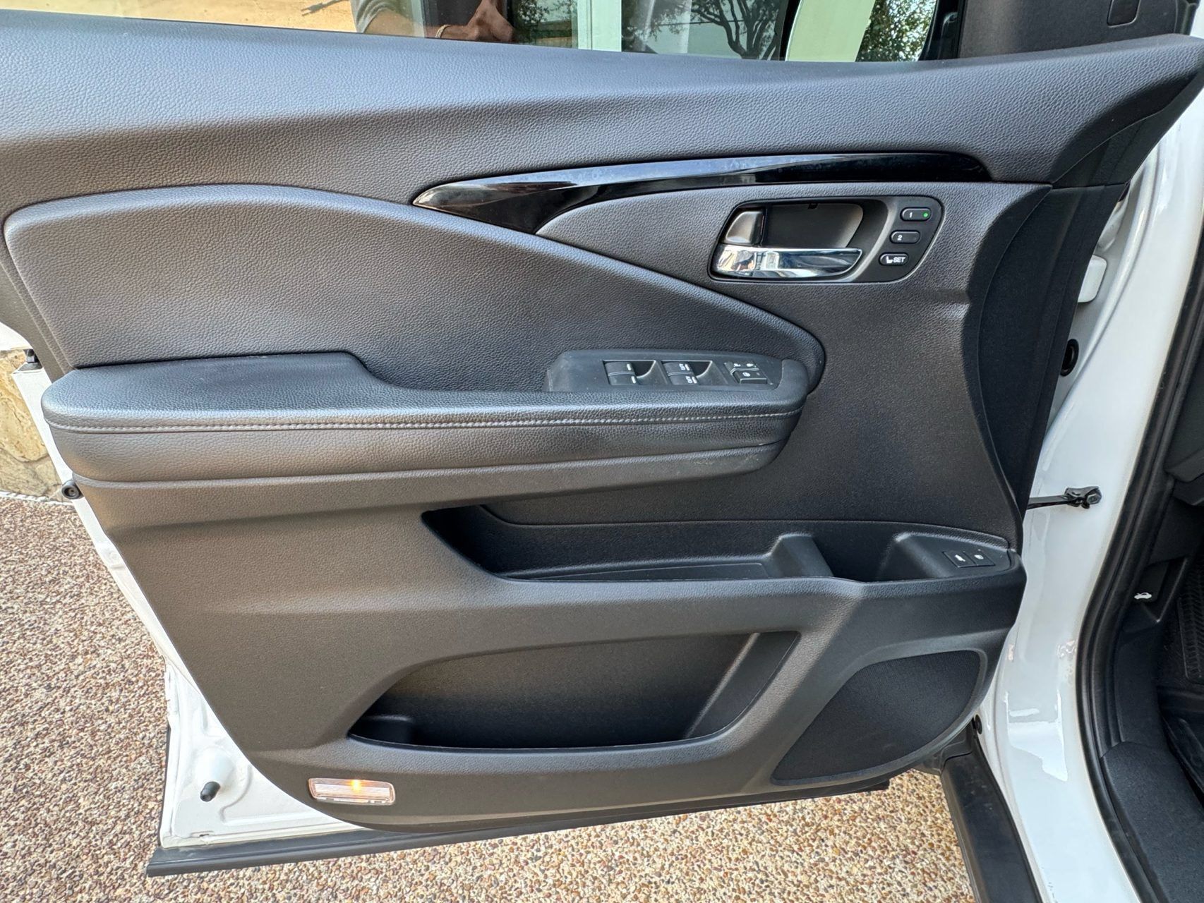 Used 2021 Honda Passport Elite image 32