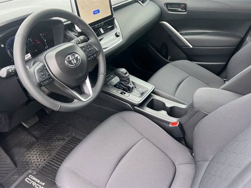 New 2026 Toyota Corolla Cross LE image 10