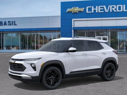 New 2026 Chevrolet TrailBlazer LT AWD/4WD image 2