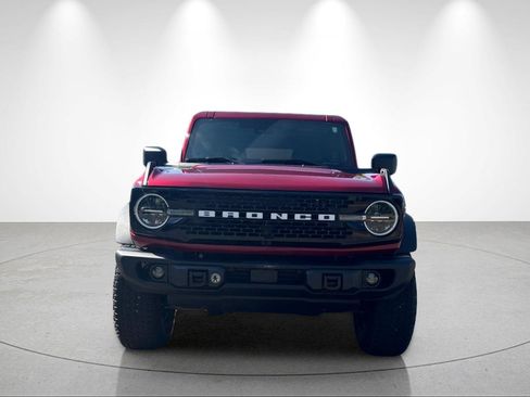 Used 2025 Ford Bronco Big Bend w/ Black Diamond Package AWD/4WD image 8
