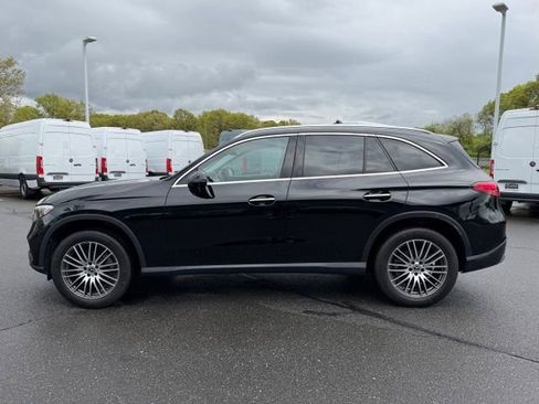 Used 2023 Mercedes-Benz GLC 300 4MATIC image 4