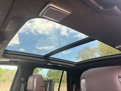 Used 2023 Cadillac Escalade V w/ Heavy-Duty Trailer Package image 6