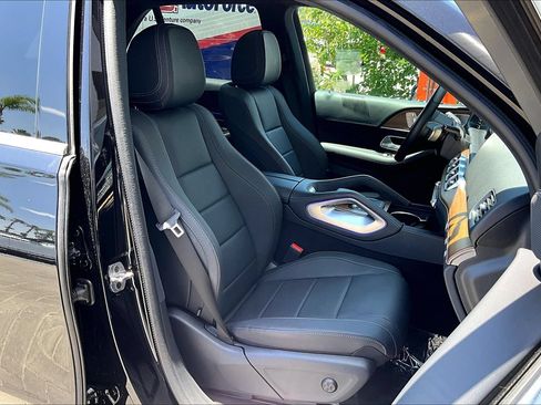 Used 2025 Mercedes-Benz GLE 350 4MATIC image 7