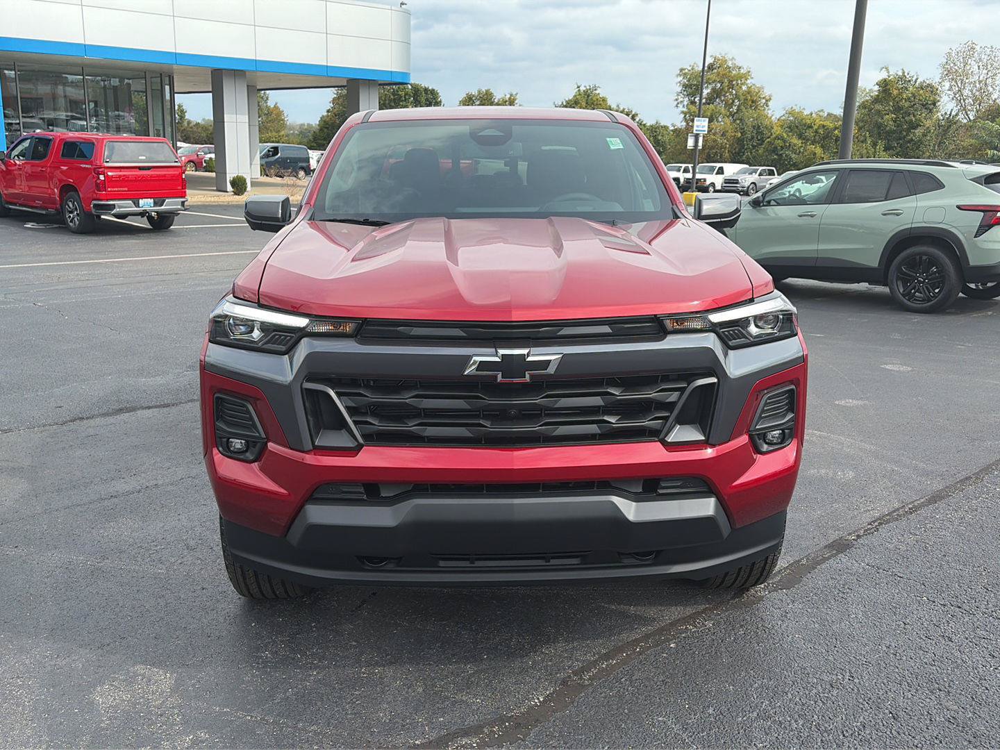 New 2026 Chevrolet Colorado LT w/ LT Convenience Package AWD/4WD image 8