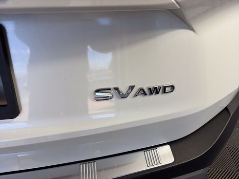 Used 2023 Nissan Rogue SV AWD/4WD image 16