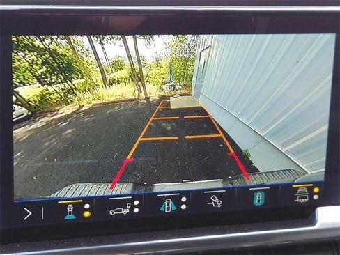 New 2025 Chevrolet Silverado 3500 LT w/ Safety Package image 21