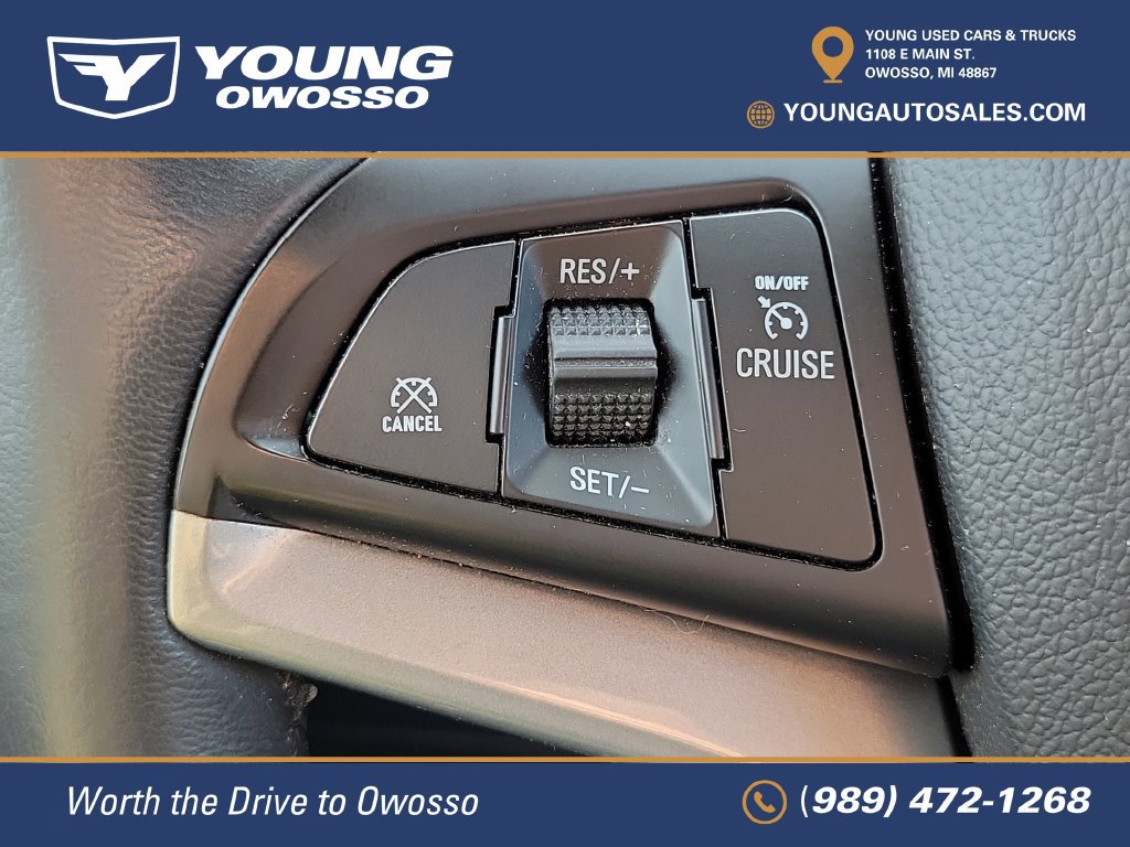 Used 2022 Chevrolet Trax LT w/ LT Convenience Package AWD/4WD image 13