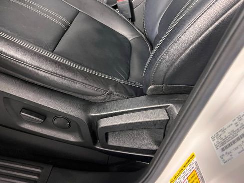 Used 2019 Ford Ranger Lariat w/ Equipment Group 501A Mid image 26