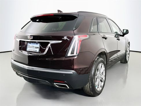 Used 2021 Cadillac XT5 Sportv image 8