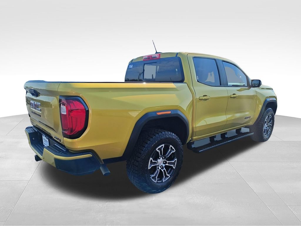 Used 2023 GMC Canyon AT4 w/ Technology Package AWD/4WD image 5