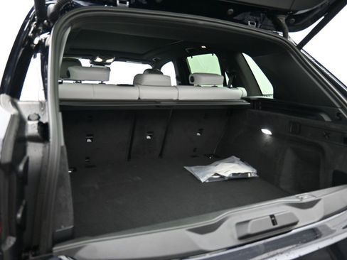 New 2026 BMW X5 M60i AWD/4WD image 10