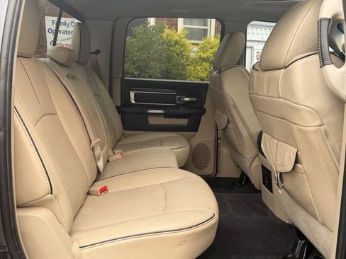Used 2018 RAM 1500 Limited AWD/4WD image 11