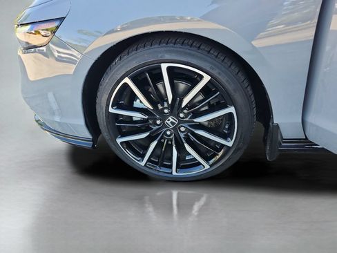 Used 2025 Honda Accord Touring image 35