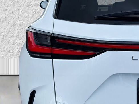New 2026 Lexus NX 350h FWD w/ Premium image 10