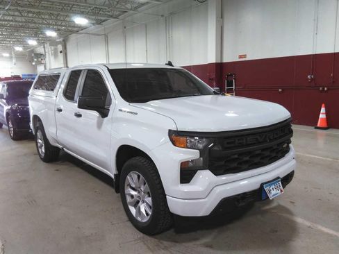 Used 2024 Chevrolet Silverado 1500 Custom AWD/4WD image 2