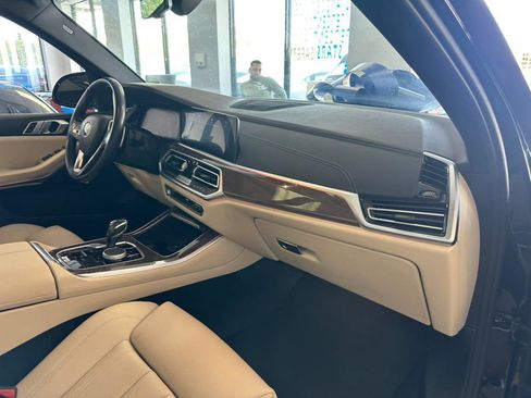 Used 2021 BMW X5 xDrive40i w/ Convenience Package image 41