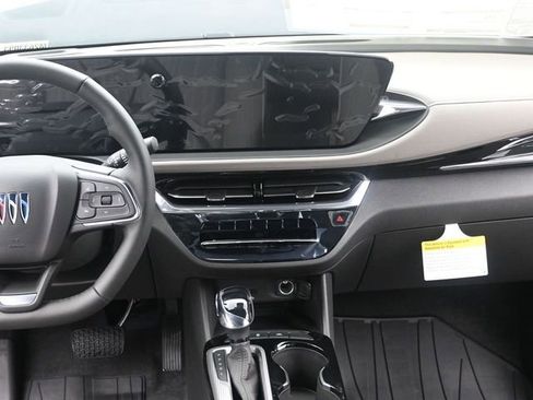 New 2026 Buick Envista Avenir image 25