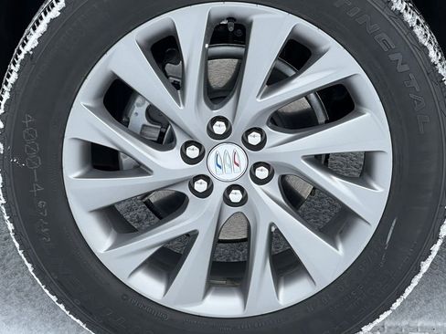 New 2026 Buick Enclave Preferred w/ Power Package image 9