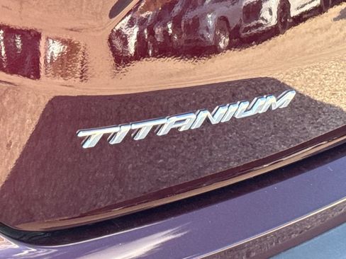 Used 2023 Ford Edge Titanium w/ Equipment Group 301A AWD/4WD image 10