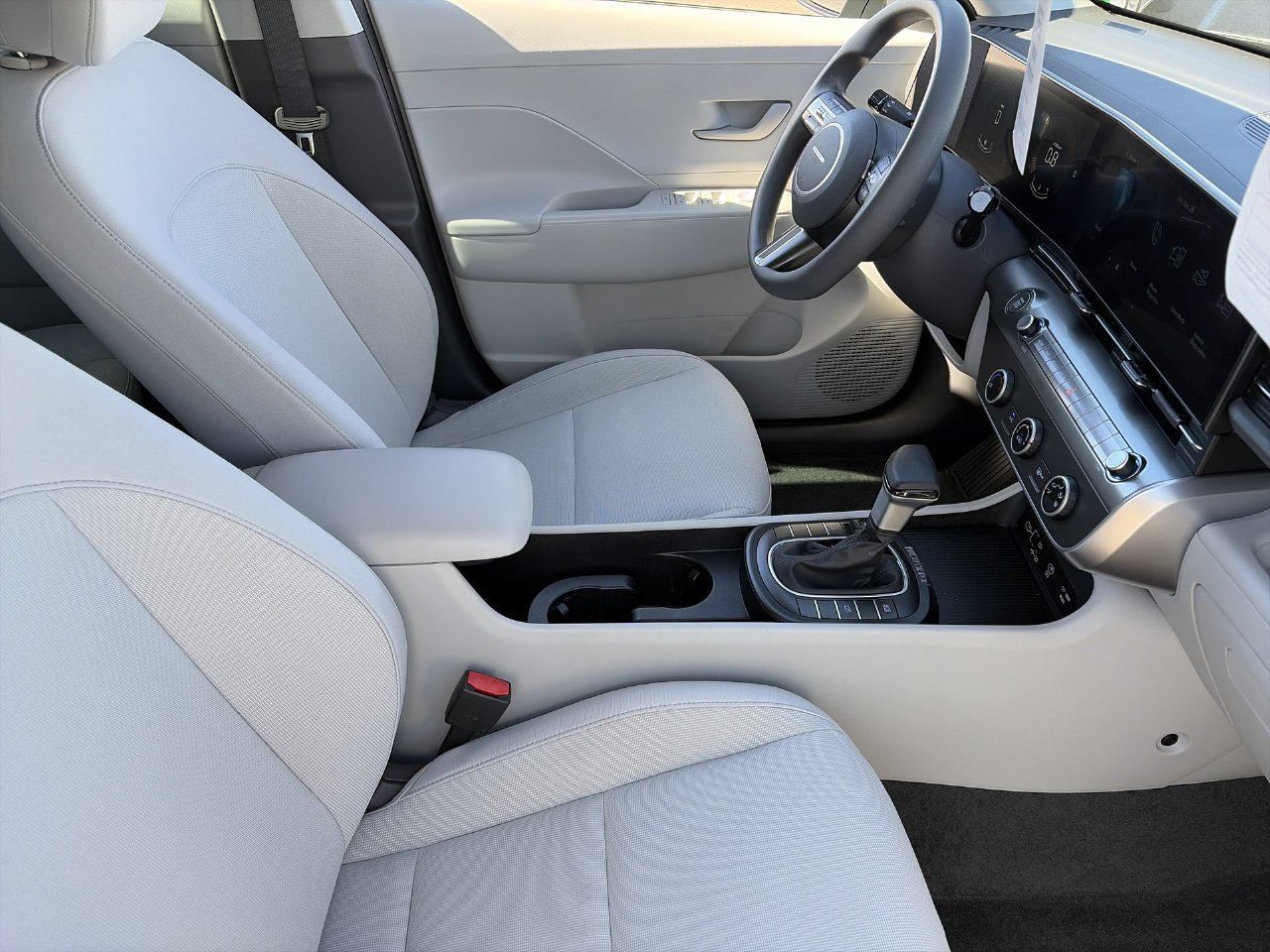 Certified 2024 Hyundai Kona SE AWD/4WD image 11