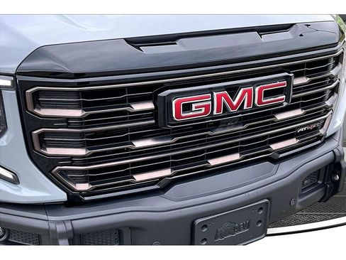 Used 2025 GMC Sierra 1500 AT4X AWD/4WD image 54