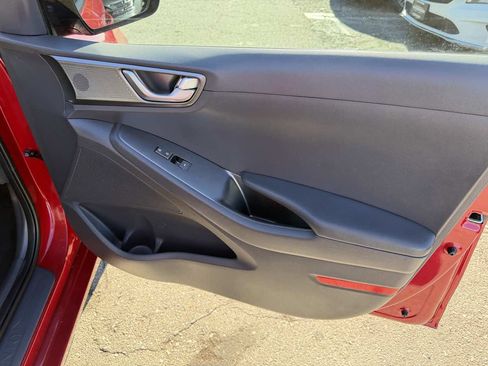 Used 2022 Hyundai Ioniq Blue image 10