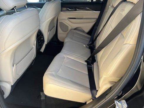 Certified 2024 Jeep Grand Cherokee Limited w/ Luxury Tech Group II image 26