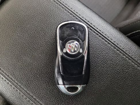 Used 2020 Buick Encore GX Preferred FWD image 32