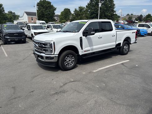 Used 2024 Ford F350 Lariat w/ Camper Package image 8