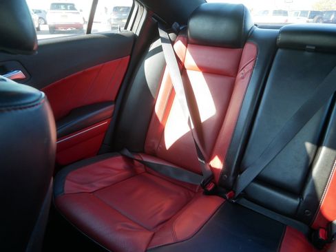 Used 2015 Dodge Charger SXT w/ AWD Plus Group image 12