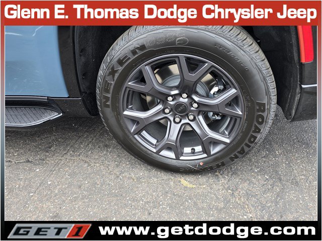 New 2026 Jeep Grand Wagoneer Limited AWD/4WD image 7