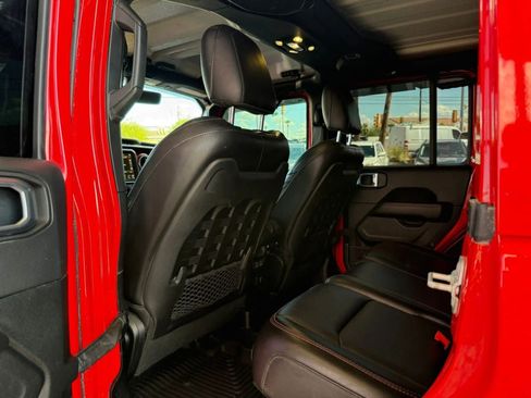 Used 2020 Jeep Wrangler Unlimited Rubicon AWD/4WD image 47