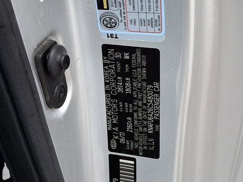 Used 2012 Kia Forte Koup EX image 26