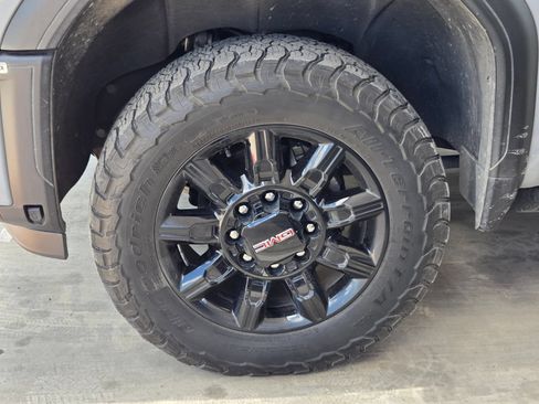 Certified 2024 GMC Sierra 2500 AT4 w/ AT4 Premium Plus Package AWD/4WD image 10