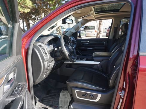 Used 2019 RAM 1500 Laramie RWD image 2