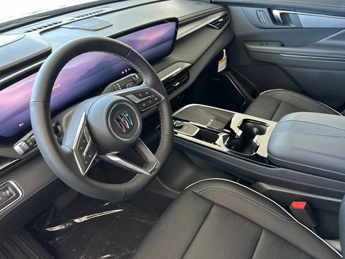New 2025 Buick Enclave Sport Touring image 8