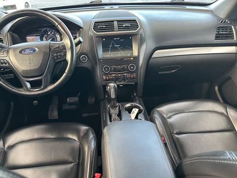 Used 2019 Ford Explorer XLT w/ Equipment Group 202A image 37