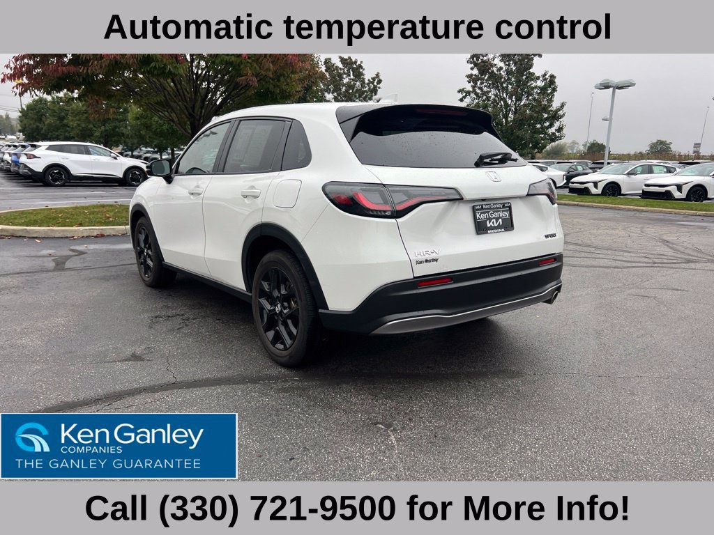 Used 2025 Honda HR-V Sport image 13