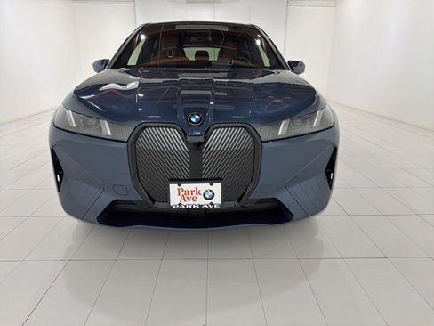 Used 2026 BMW iX xDrive45 image 8