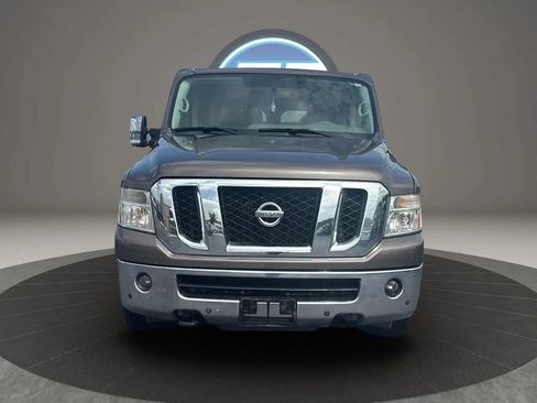 Used 2018 Nissan NV 3500 SL RWD image 36