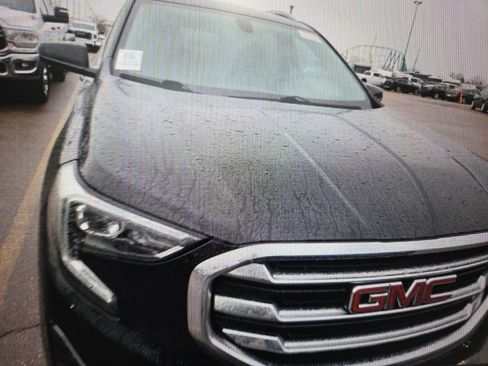 Used 2019 GMC Terrain SLT w/ Preferred Package image 12