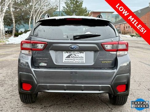 Used 2022 Subaru Crosstrek 2.5i Sport w/ Moonroof Package image 8