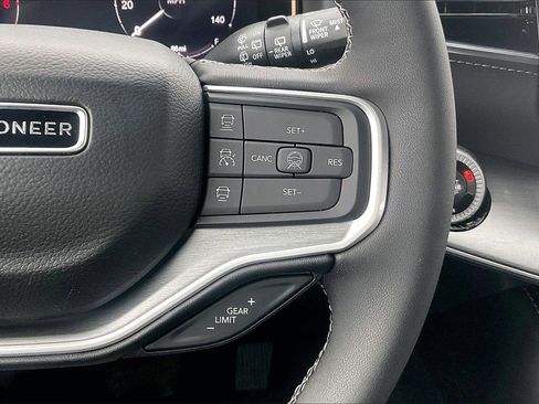 New 2026 Jeep Grand Wagoneer L Limited image 32