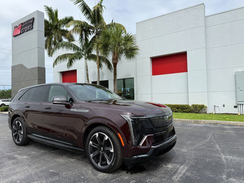 Used 2025 Cadillac Escalade IQ Sport 2 AWD/4WD image 1