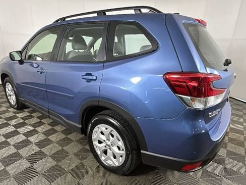 Used 2024 Subaru Forester AWD/4WD image 5