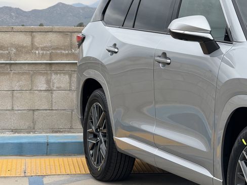 New 2026 Lexus TX 350 FWD image 5